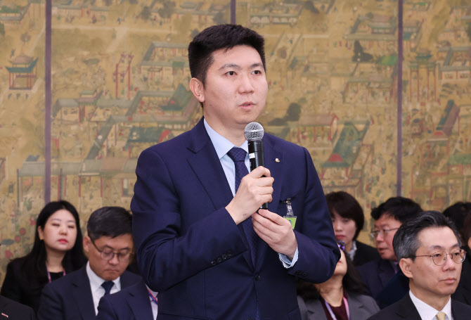 유승민 체육회장, 첫 국회 문체위 출석... “주도해서 변화 이룰 것”