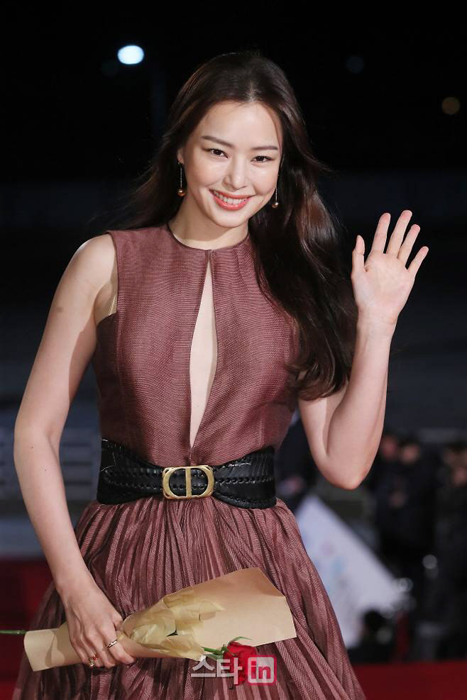 '둘째 임신' 이하늬 "60억 세금 추징? 탈세·탈루 없었다"