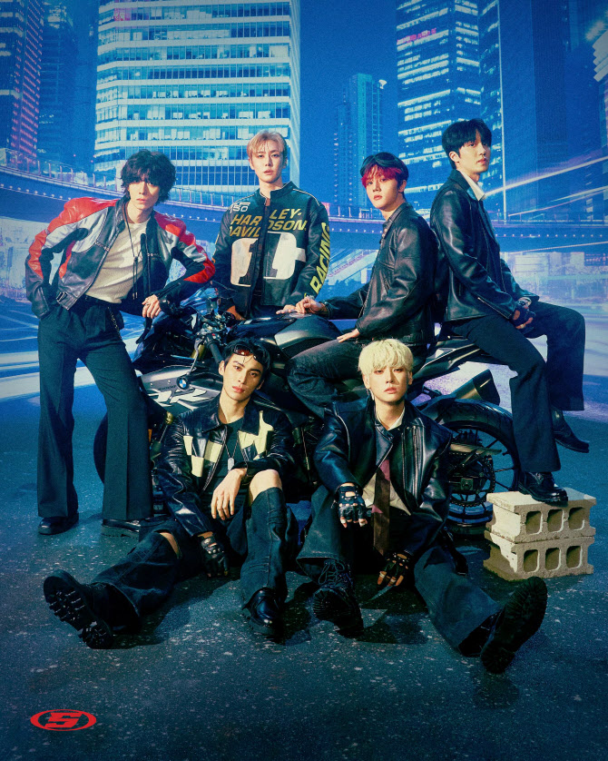 SF9, 신보 '러브 레이스' 통했다… 아이튠즈 차트 정상