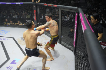 ‘하루 전 대체 출전’ 양지용, 이변 노렸으나 난딘 에르덴에 무릎