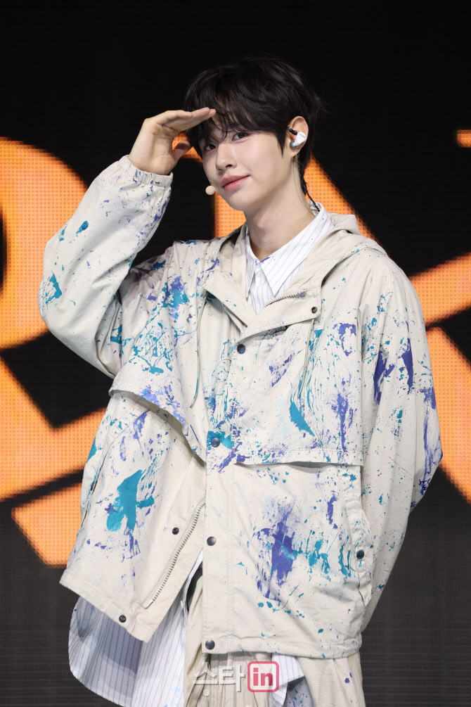 [포토]포즈 취하는 클로즈 유어 아이즈 김성민