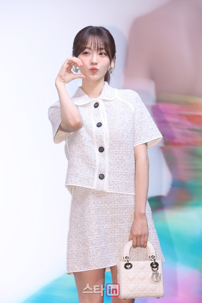 [포토]조이현, 츄~