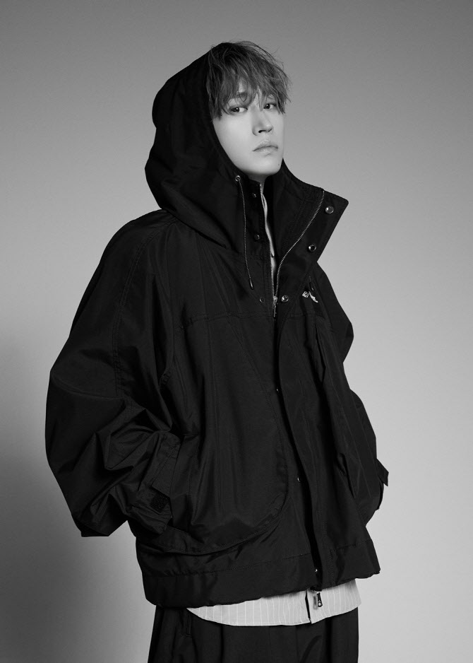 타블로, BTS RM과 다시 뭉쳤다… '스톱 더 레인' 발매