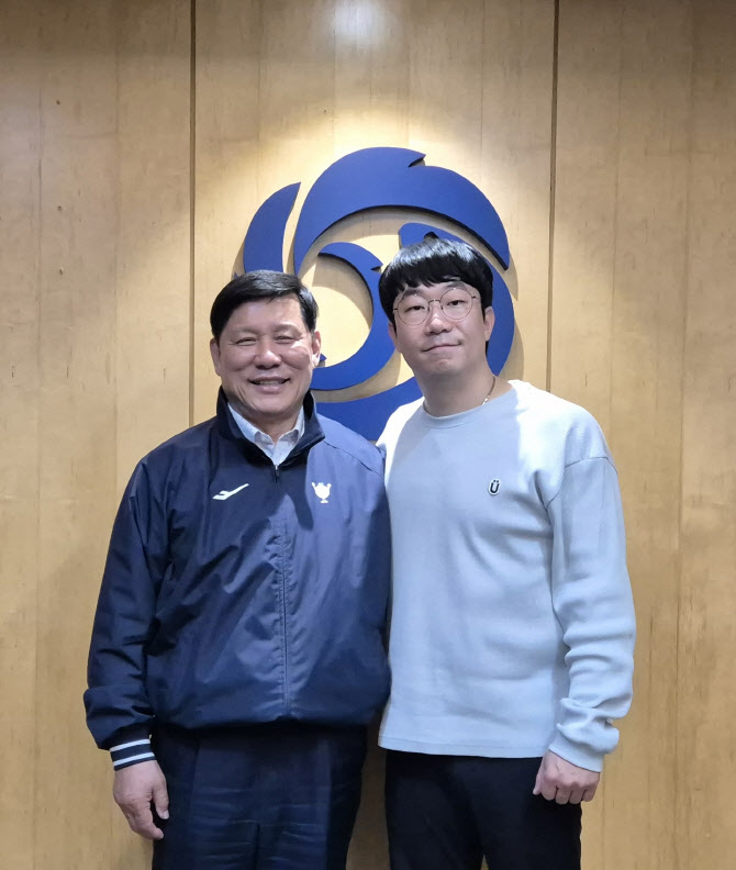 KBO 총재, 선수협 회장과 첫 공식 만남...리그 발전 협력키로