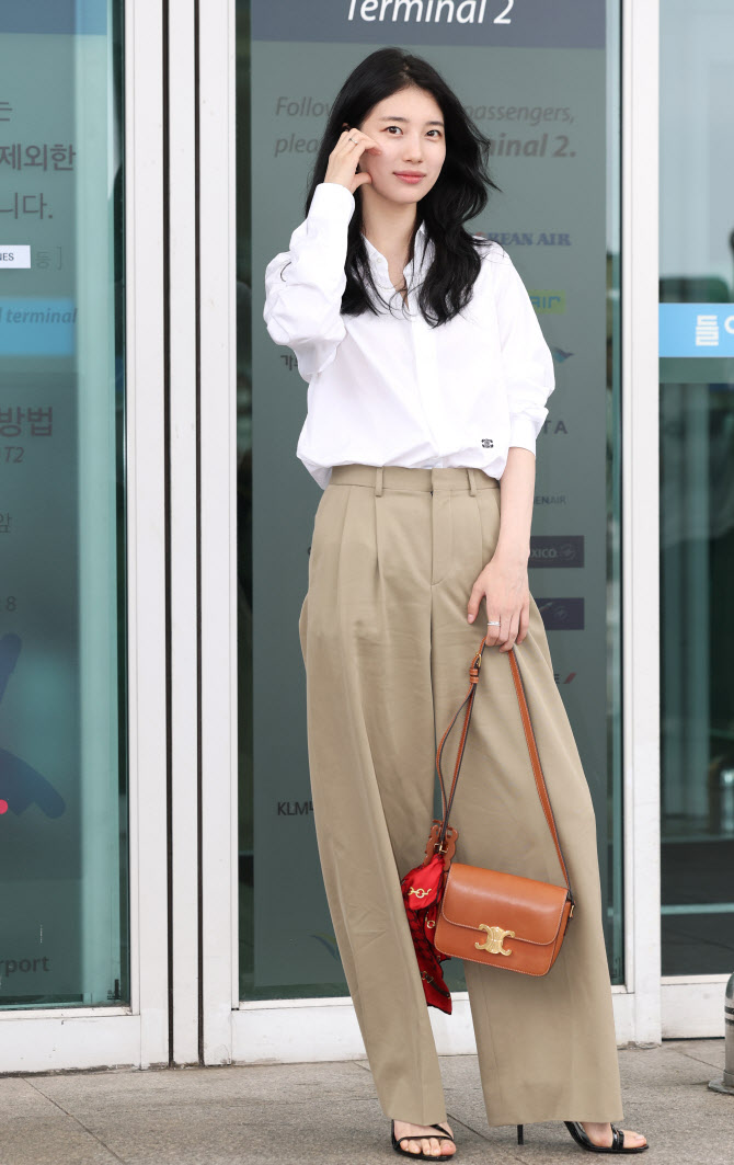 수지, 청순 플러팅