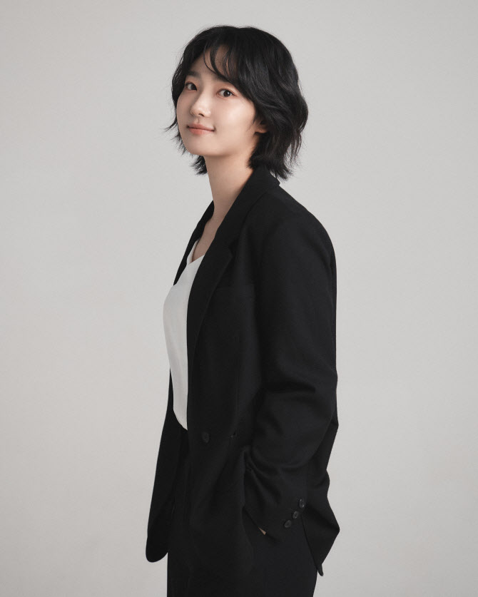 배우 이주연, '에스콰이어' 출연 확정…정채연 조력자로 활약