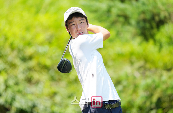 [골프in포토]중등부 1위 손제이의 티샷