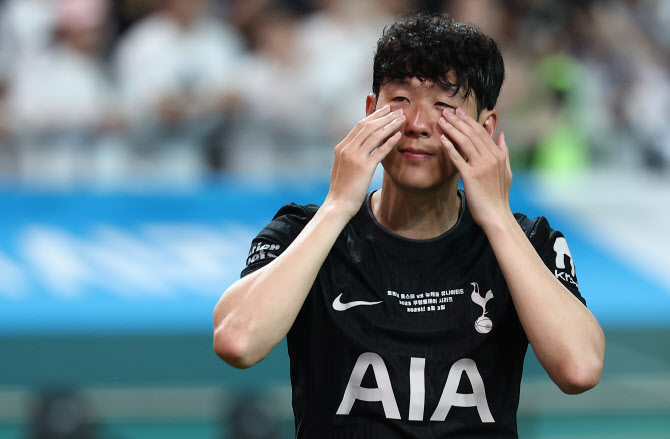 "손흥민 잘 울어서 더 좋다"…예일대 정신과 교수가 찬사 보낸 이유
