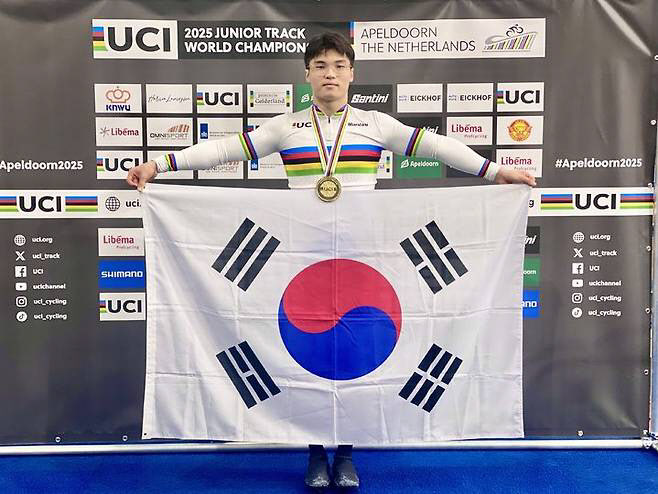한국 사이클 차세대 에이스 최태호, 주니어 세계선수권 2관왕 ‘쾌거‘