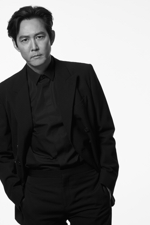 이정재, 잠실구장서 LG 홈경기 시구 던진다...2022년 이후 3년 만