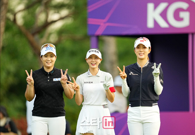 [골프in포토]김수민-박소혜-김재희,즐거운 브이 인사