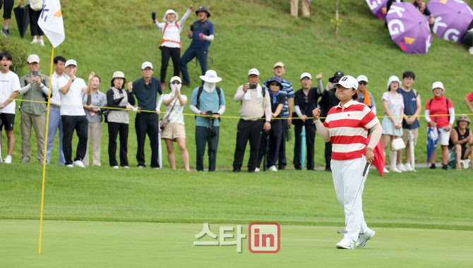 [포토]우승 확신한 신다인