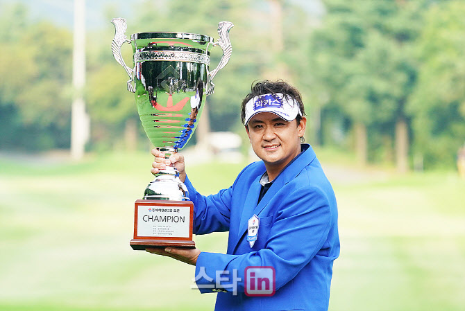 [포토] 박상현, 노장의 힘