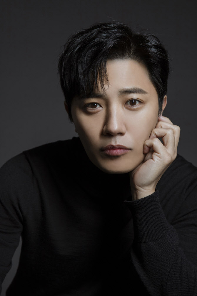 진구, MBC ‘이강에는 달이 흐른다’ 출연 확정