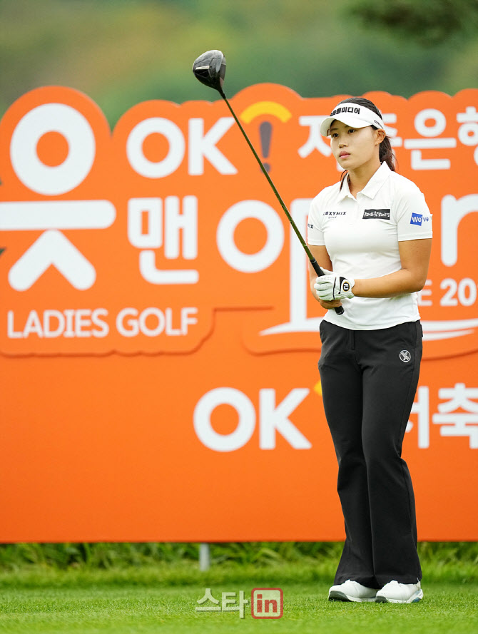 [골프in포토]고은혜,페어웨이 중앙을 노린다