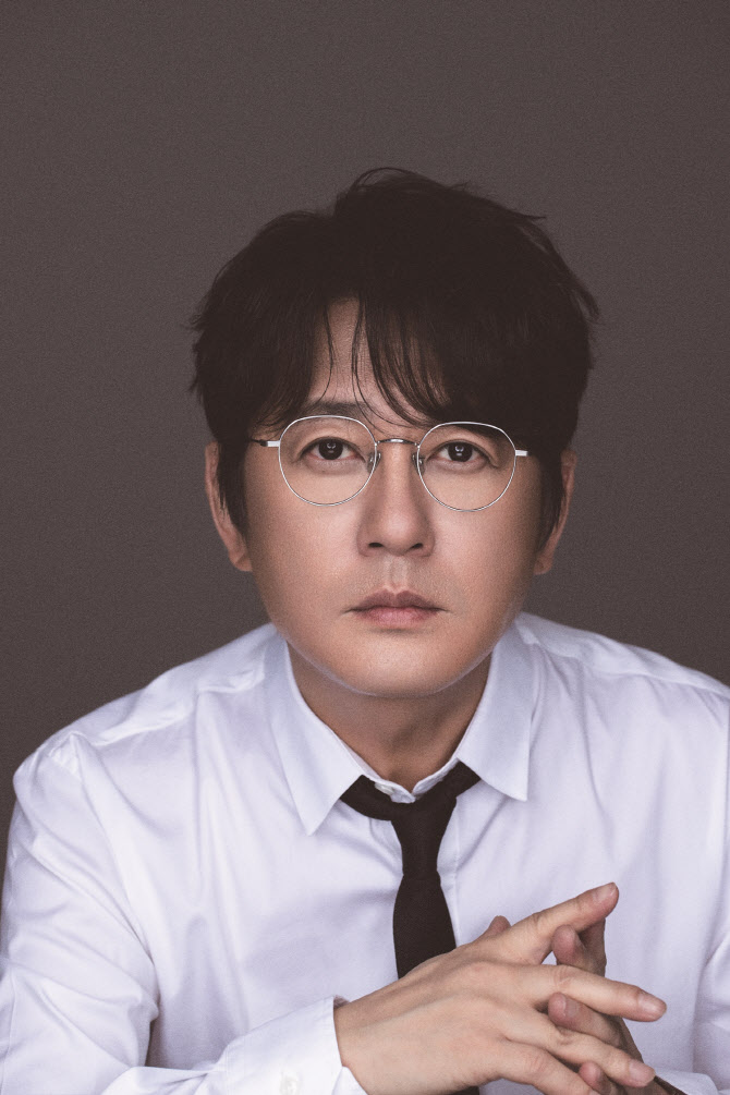 신승훈·임재범·듀스… 가요계 레전드 돌아온다