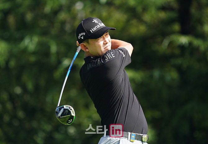 [포토] 한승수, 호쾌한 샷으로 시작