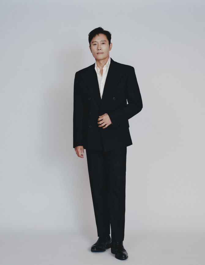 '어쩔수가없다' 이병헌, 현빈♡손예진과 임시완 질문에 당황한 이유는[인터뷰]③