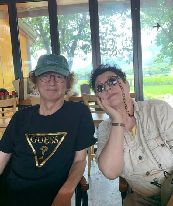 "잘 가요, 유성 형"…양희은, 故 전유성 추모