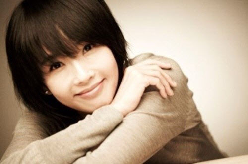 "여전히 그리운 얼굴" 故 최진실, 17주기…딸 최준희도 추모