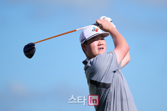 9년 만에 아시안투어 출전 임성재 "새로운 분위기, 빨리 적응해야죠"
