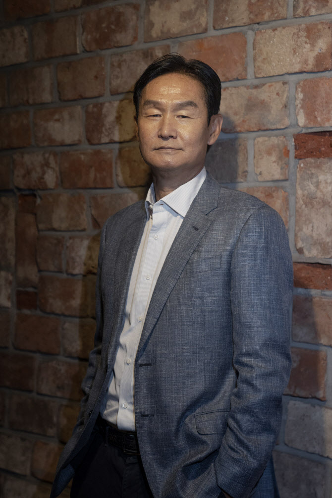 '슈팅스타2' 최용수 감독 "구자철, 울산바위인 줄"…영입 후회한 이유 [인터뷰]②