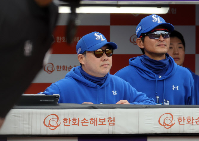 ‘대전서 1승 1패’ 삼성 박진만 “목표 달성... 3차전은 후라도”