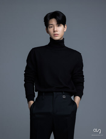 '신사장 프로젝트' 배현성 "한석규, 연기 기본기 좋다고 칭찬…너무 좋아"②