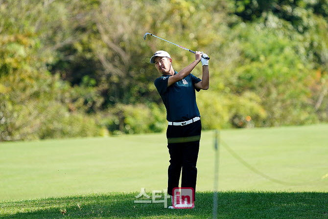 [포토] 이경희, 최근 좋은 샷감을 이어간다