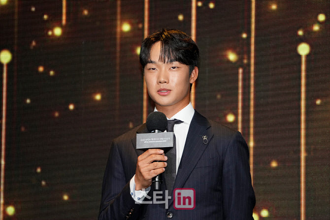 [골프in 포토]송민혁,포인트 상위 입상 기뻐요