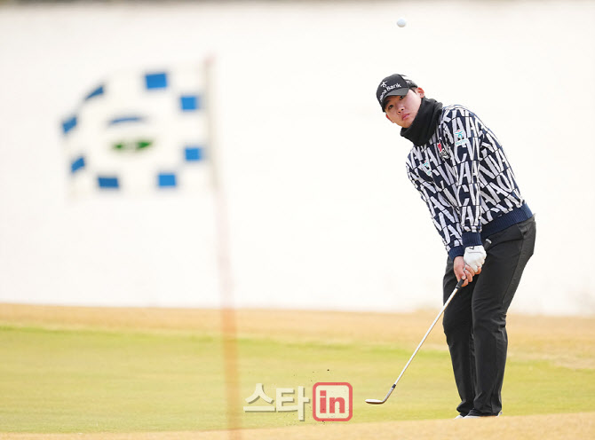 [포토]안성현,감각적인 어프로치