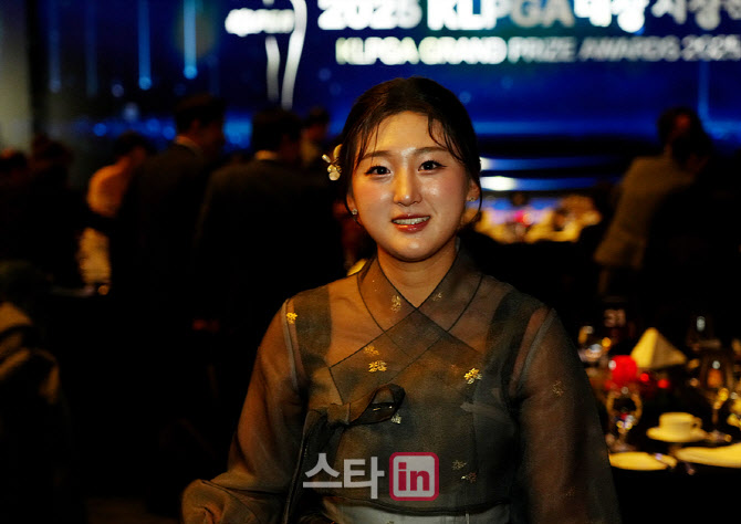 [포토]리슈잉,대상시상식 참여 기뻐요