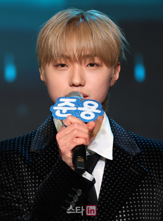 [포토]인사말하는 캐치더영 준용
