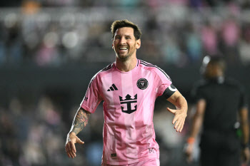 MLS 개막전 '손메 대전' 개봉박두