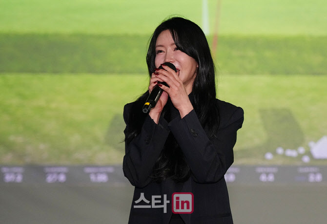 [포토]안신애,밝은 미소로 인사해요