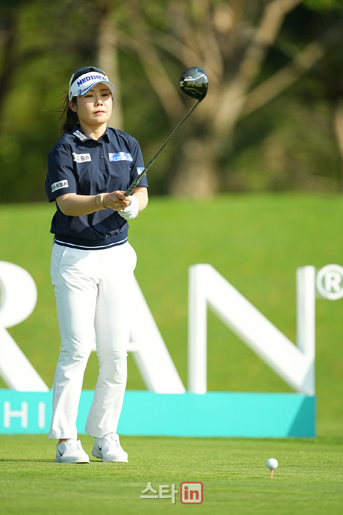 [포토]이소영,목표 방향을 조준한다
