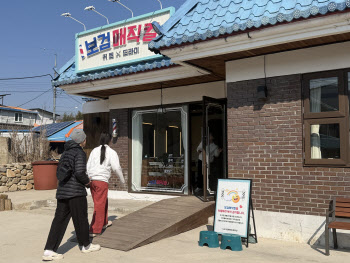 '단종앓이' '보검매직'… 지역경제가 웃는다