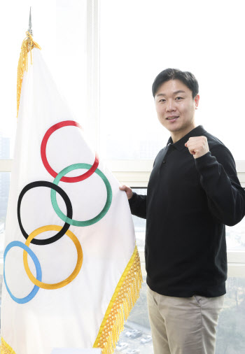 "눈 없는 나라서도 꿈꾸도록…스포츠 불모지 청소년 기회의 문 넓힐 것"