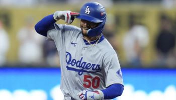 '홈런포 3방' 다저스, 샌디에이고 완파...NLDS 2승 2패 원점