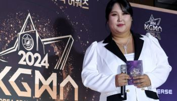 풍자 "첫 시상식 레드카펫 MC 도전…2개월 전부터 준비" 