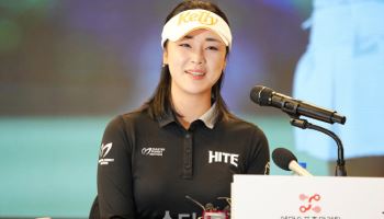 윤이나가 LPGA 신인왕을 목표로 정한 이유.."경쟁자는 나"