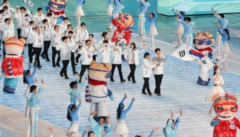 '亞 겨울스포츠 축제' 하얼빈 동계AG…한국 13번째 입장