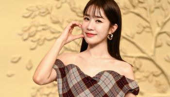 '신들린 연애2' 유인나 "점술가들 신기할 정도로 서로 꿰뚫어"