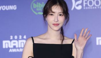 '친일파 후손 사과' 이지아, 오늘(24일) 포토월 불참…행사는 참석