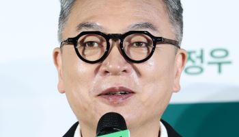 '로비' 김의성 "하정우 출연 제안 망설인 이유? 개런티 문제" 너스레
