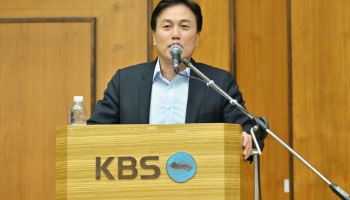 KBS 예능센터장 "작년 시행착오 겪고…대중적인 캐스팅 노력"