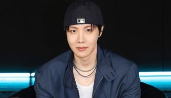 [Today 신곡]BTS 제이홉, 신곡 ‘모나리자’ 발매 “위트 있고 장난스러워”