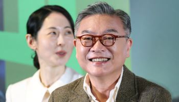 김의성, 尹 탄핵에 "자 이제 '로비' 보러 오세요"…유쾌한 홍보
