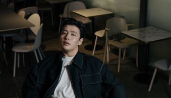 강하늘 "기안84, 실제 삶의 워너비…나도 식탁없이 살아"③