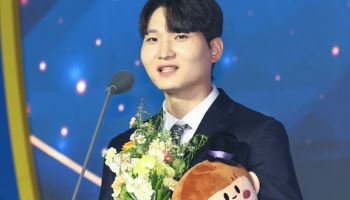 SK 정규시즌 1위 이끈 안영준, 프로농구 국내선수 MVP 등극